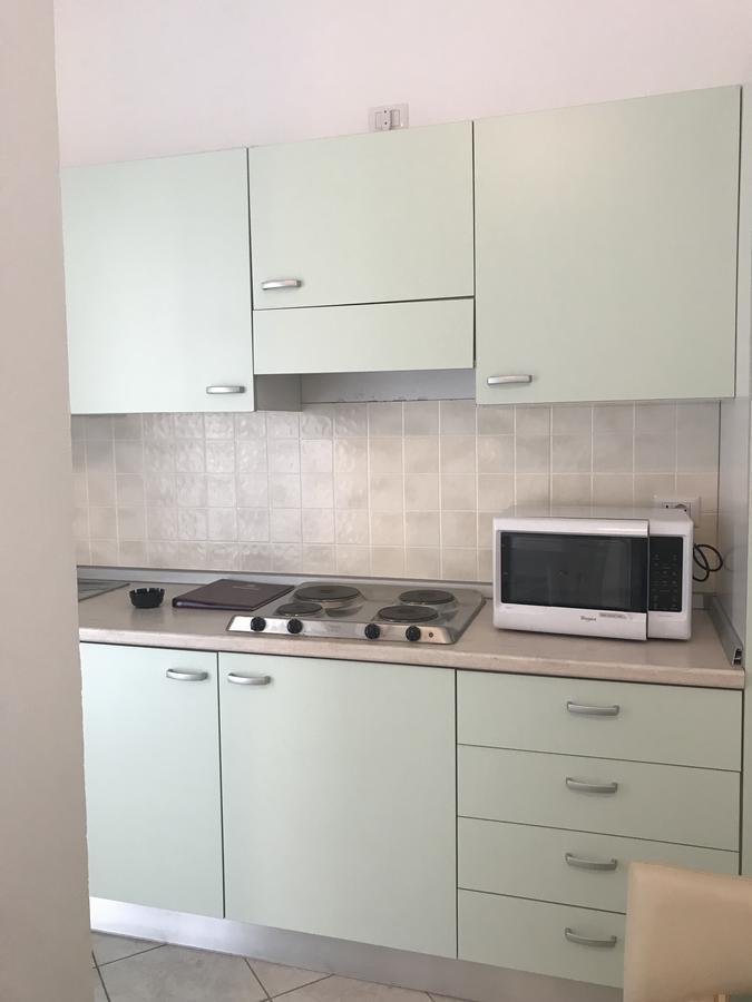 Roma Suite Apartments Cervia Bagian luar foto